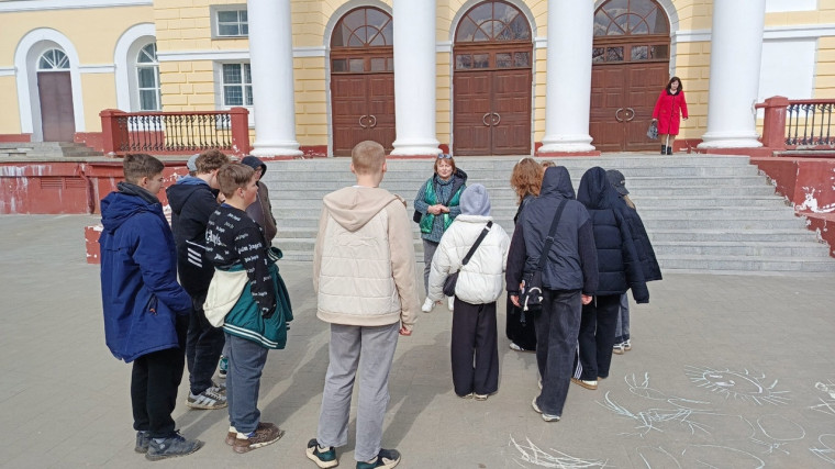 Экскурсия «Вичуга — город белых колонн».
